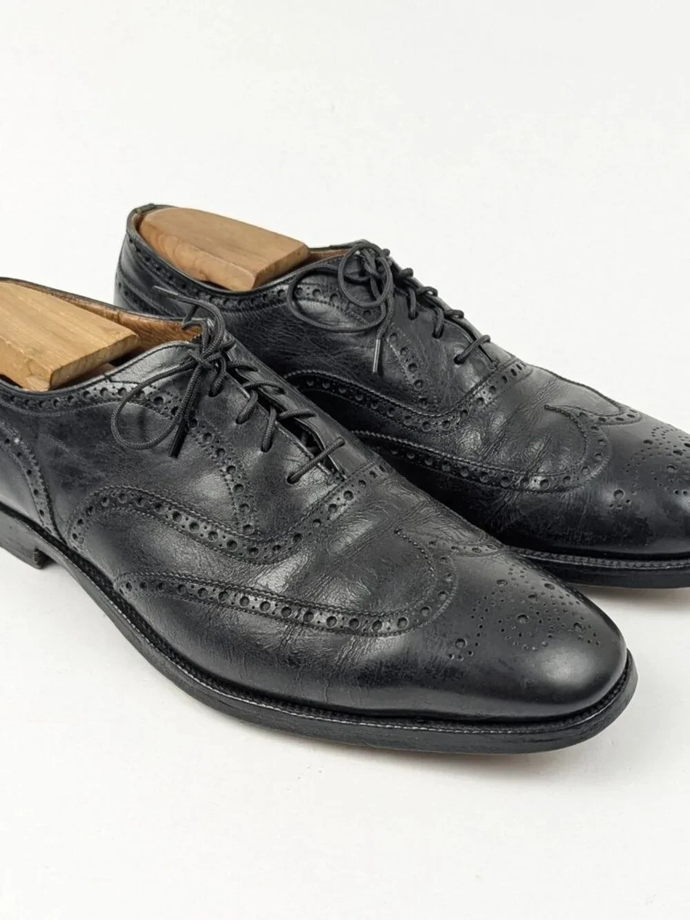 Church's Mens Shoes 100 10 UK 11 US Black Wingtip Handmade in England Churchs